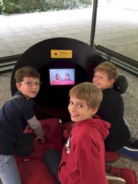 Exposition les doigts dans le cerveau (6).jpg