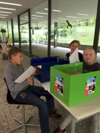 Exposition les doigts dans le cerveau (3).jpg