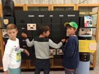 Exposition les doigts dans le cerveau (8).jpg